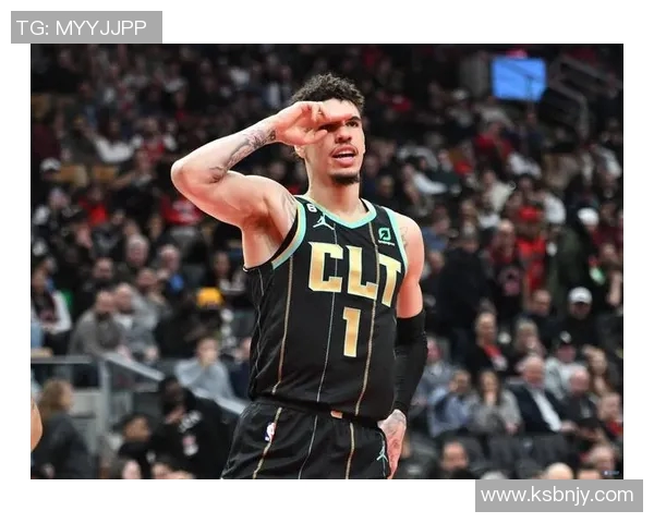 鲍尔与麦克丹尼尔斯双星闪耀黄蜂110战胜对手展现强大实力